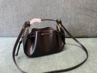 Fendi Handbags 314